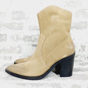 NEW BP. Surina Tan Suede Leather Block Heel Western Ankle Boots C62